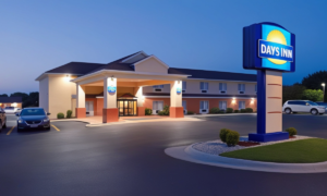 Travel and Leisure Days inn Anthony Pizzuto